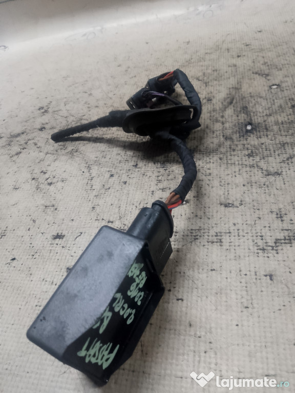 Releu pompa combustibil Volkswagen Passat B8 2.0 2016