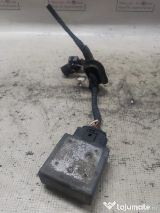 Releu pompa combustibil Volkswagen Passat B8 2.0 2016