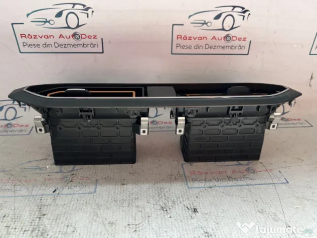 Grila ventilatie centrala Dacia Sandero 3 2022