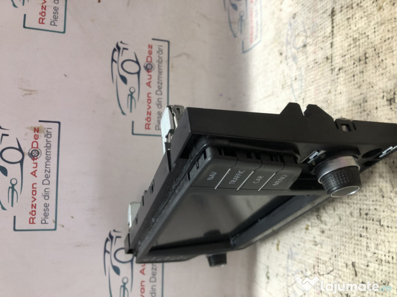 Display navigatie Volkswagen Passat B8 2015