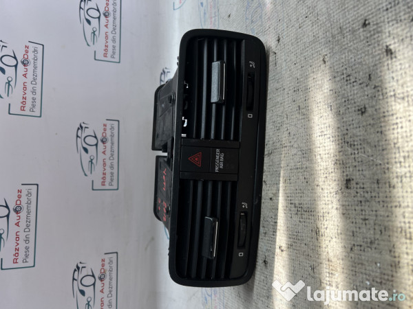 Grila ventilatie centrala Skoda Yeti 2012