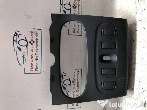 Ramă panou clima Dacia Sandero 2 1.0 Benzina 2015