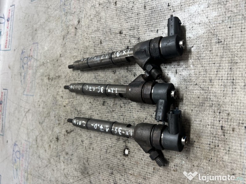 Injector Hyundai ix35 1.7 Motorina 2014