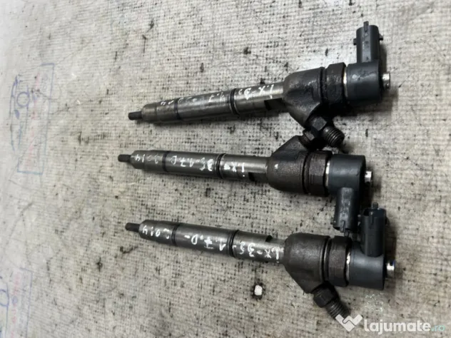 Injector Hyundai ix35 1.7 Motorina 2014