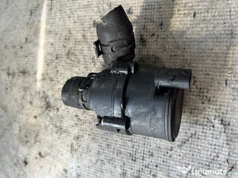 Pompa recirculare apa Volkswagen Golf 7 2.0 2016