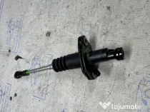 Pompa ambreiaj Opel Antara 2012