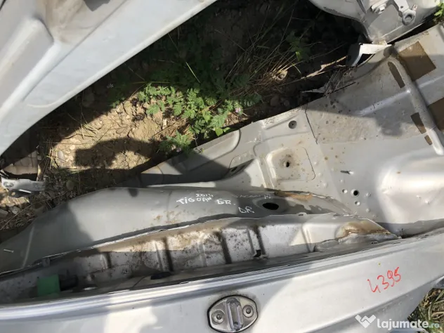 Aripa Dreapta Spate Volkswagen Tiguan 2014