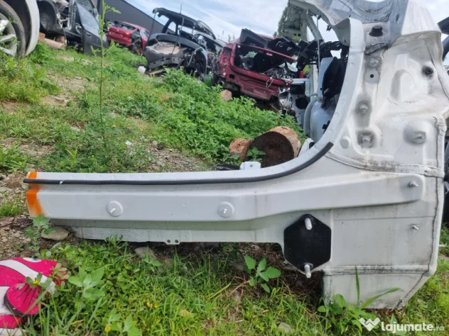 Aripa Dreapta Spate cu Fusta BMW Seria 4 F36 2016