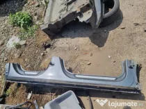 Prag dreapta tabla Audi Q3 - Motorina 2015