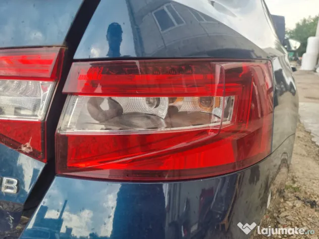 Stop dreapta aripa Skoda Superb 3 Berlina 2016