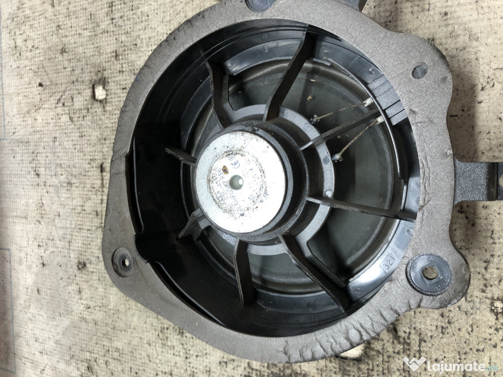 Boxa dreapta fata Audi A3 8P 2006