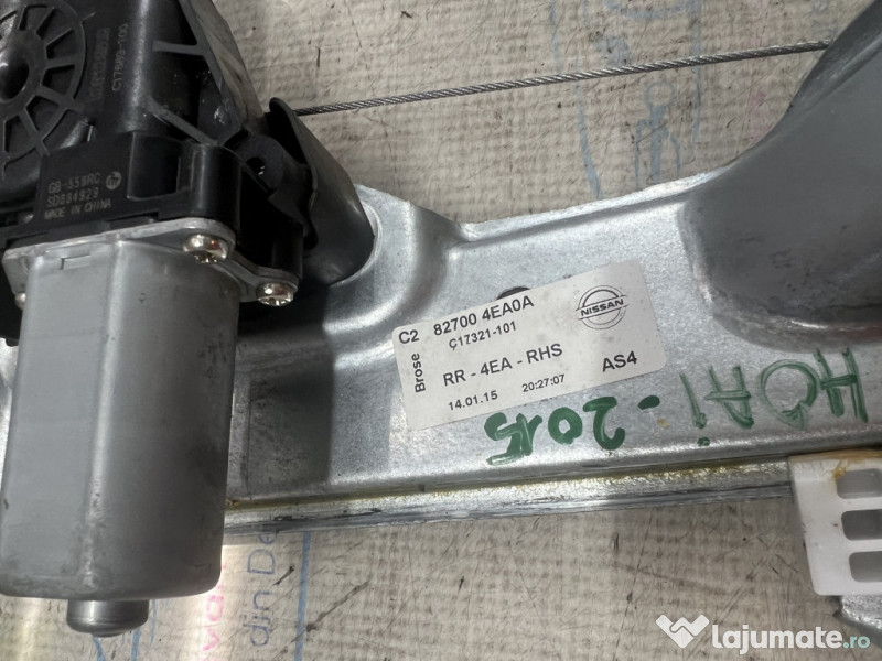 Macara geam dreapta spate Nissan Qashqai 2015