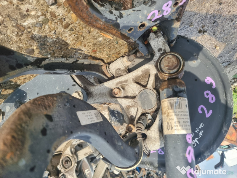 Fuzeta stanga spate Volkswagen Tiguan 2012