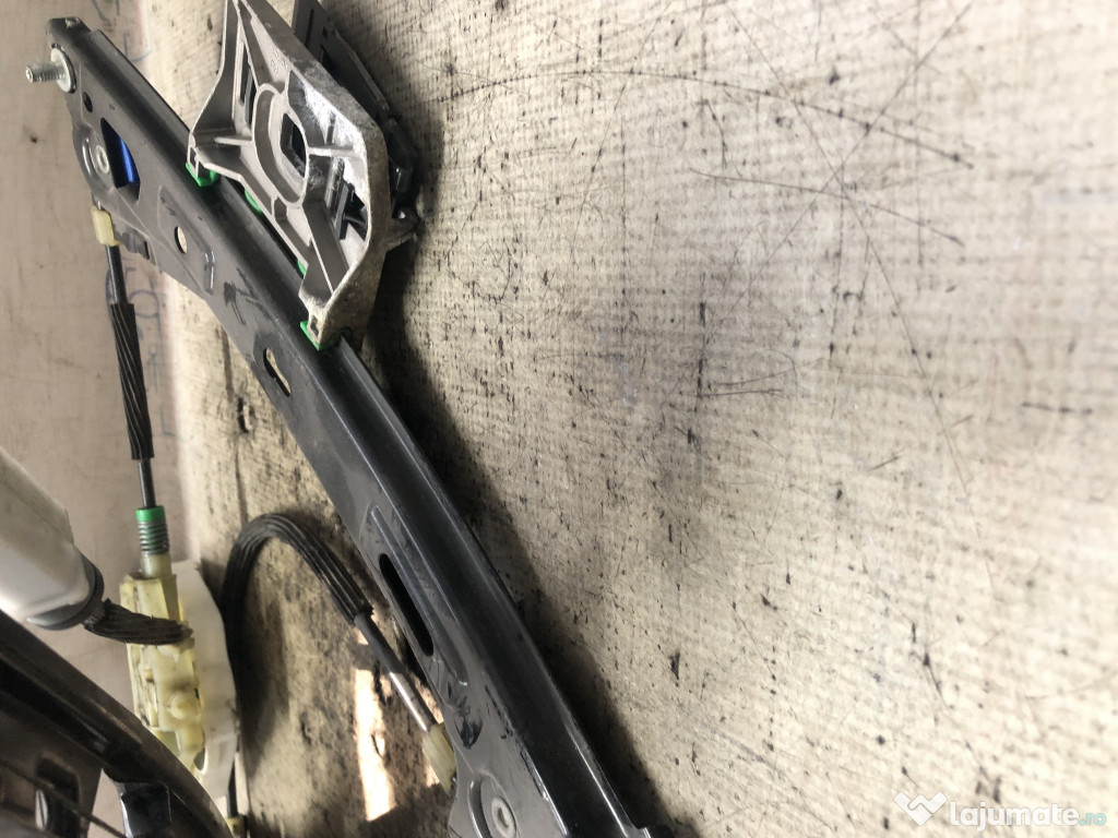 Macara geam stanga spate Audi A7 2012