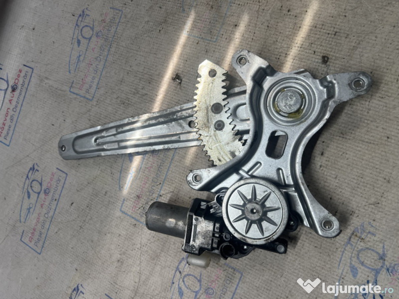 Macara geam stanga spate Suzuki SX4 2014