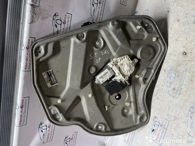 Macara geam stanga spate Skoda Octavia 2 2008