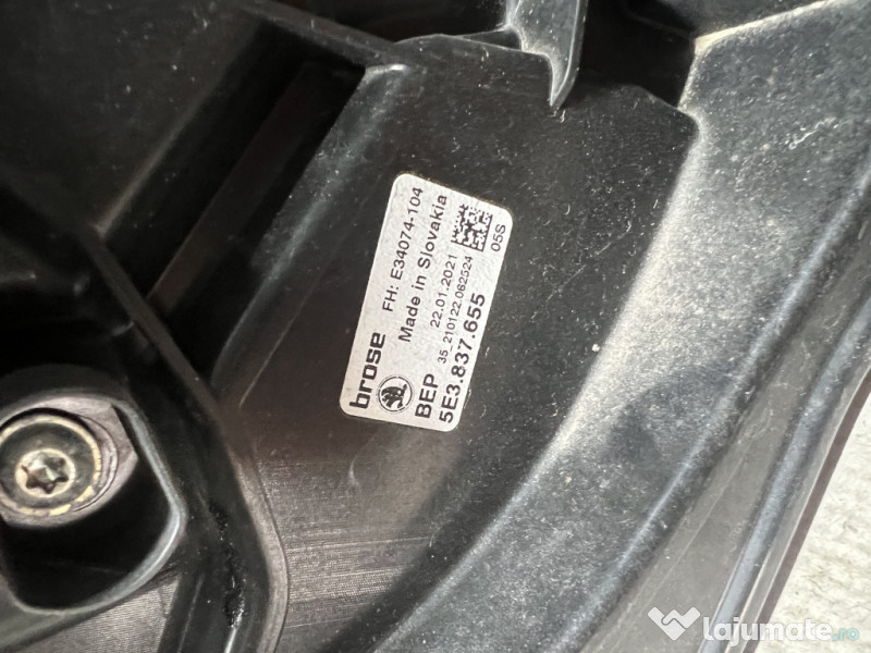 Macara geam stanga fata Skoda Octavia 4 2020