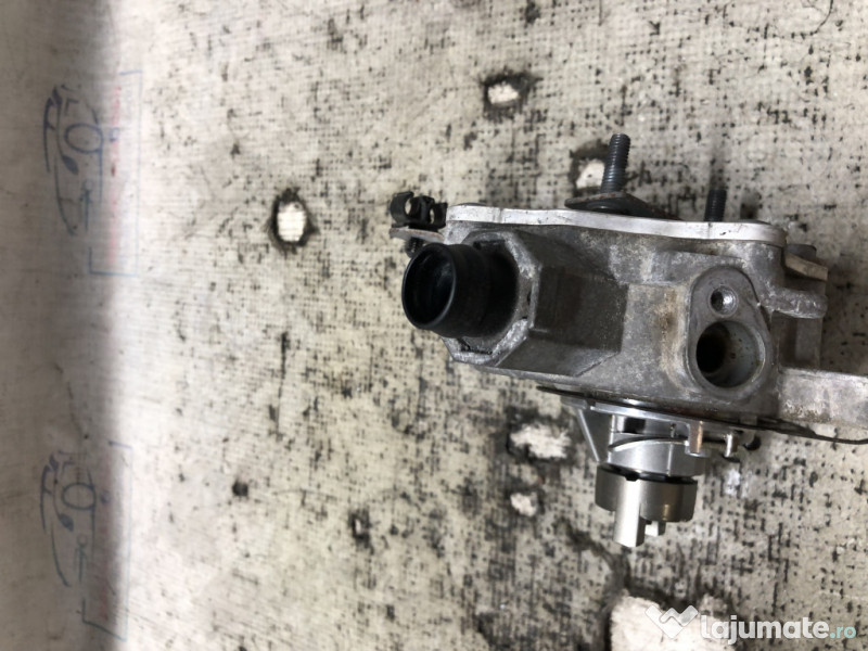 Pompa vacuum Ford Focus 3 1.0 Benzina 2014