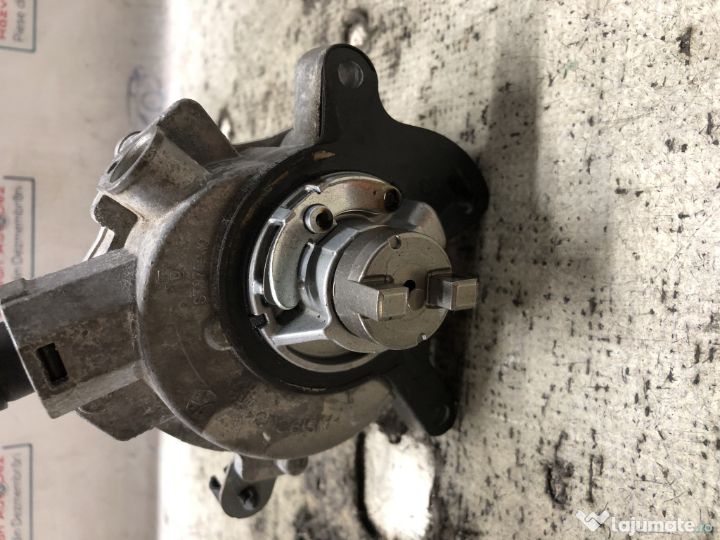 Pompa vacuum Ford Focus 3 1.0 Benzina 2014