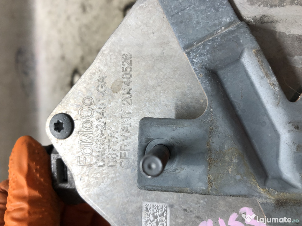 Pompa vacuum Ford Focus 3 1.0 Benzina 2014