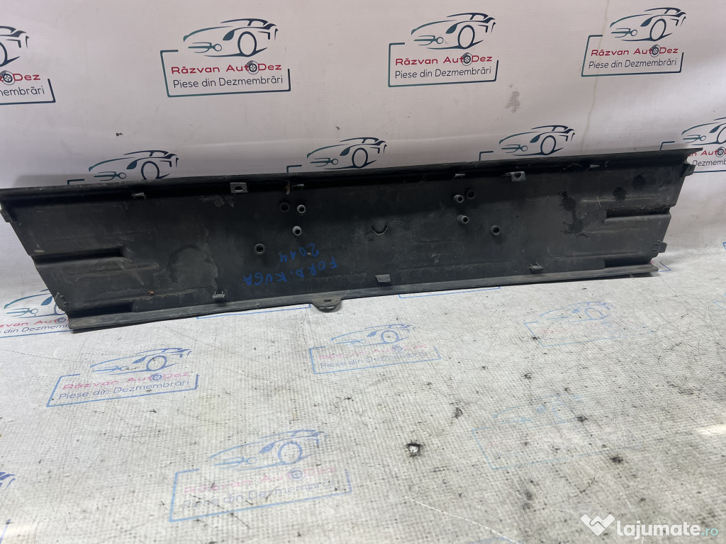 Suport număr fata Ford Kuga 2014