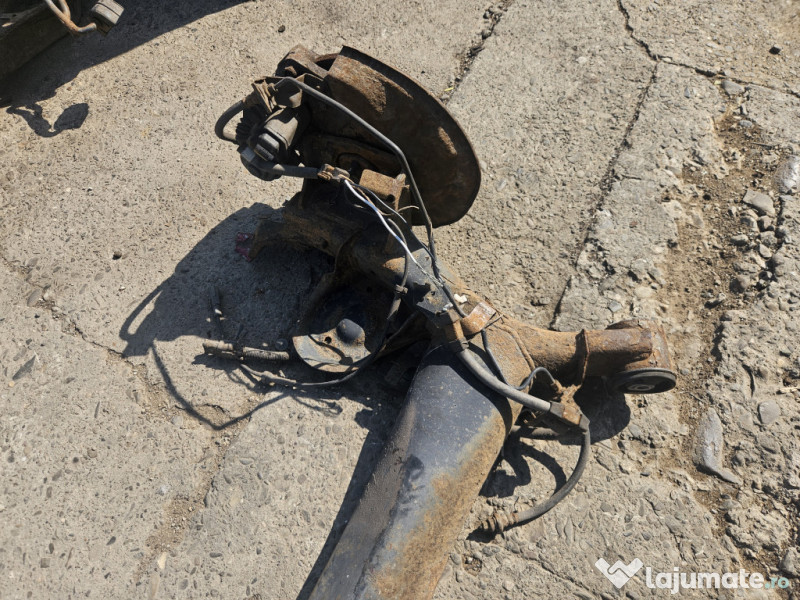 Punte spate Nissan Qashqai 2015