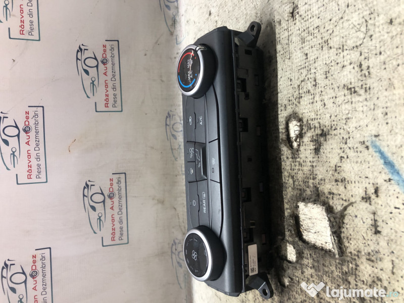 Panou comanda clima Ford Fiesta 1.0 Benzina 2021