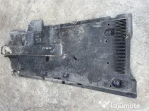Scut lateral stanga Volkswagen Golf 7 2.0 Motorina 2015