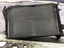 Intercooler Volkswagen Passat B6 2006