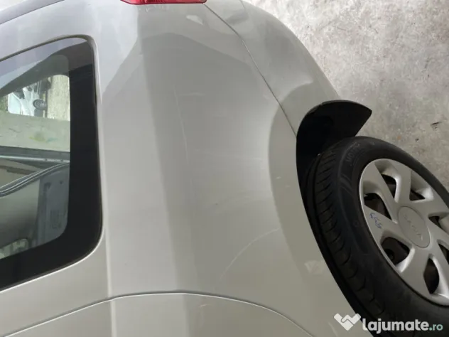 Aripa Stanga Spate Dacia Logan Mcv 1.5 Motorina 2017