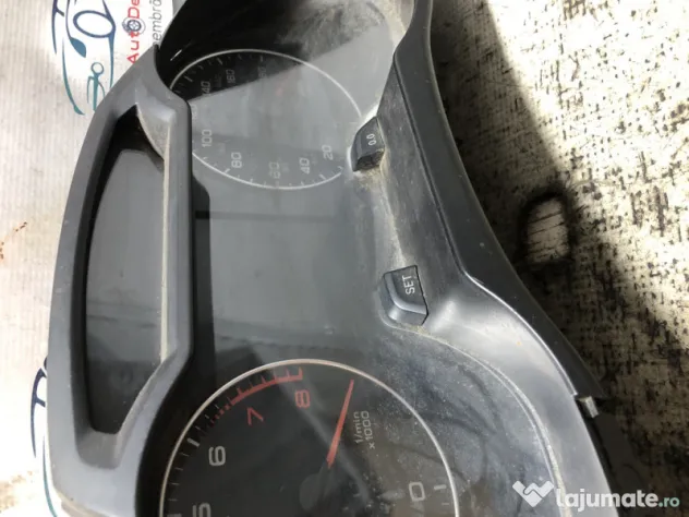 Ceasuri Bord UK Audi A4 B8 2009