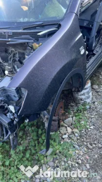 Aripa Stanga Fata Nissan Qashqai+2 2012