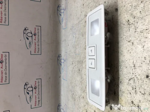 Lampa plafon fata Skoda Superb 3 1.4 Benzina 2018