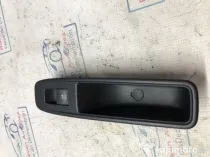 Buton geam dreapta spate Renault Arkana 2022