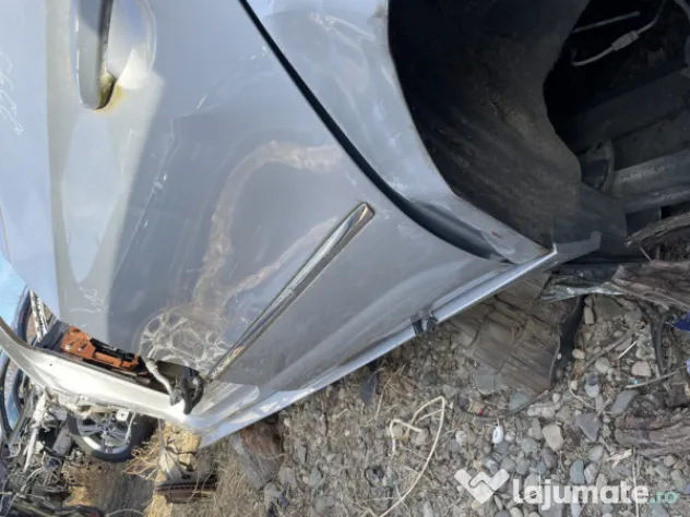 Prag stanga tabla Volkswagen Passat CC 2010