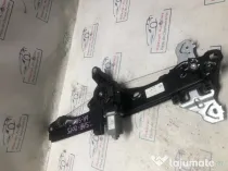 Macara geam dreapta fata Nissan Pulsar 1.2 Benzina 2014