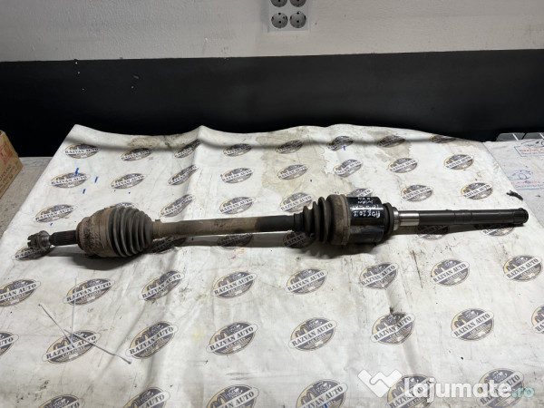 Planetara dreapta fata Mitsubishi ASX 1.8 Motorina 2012