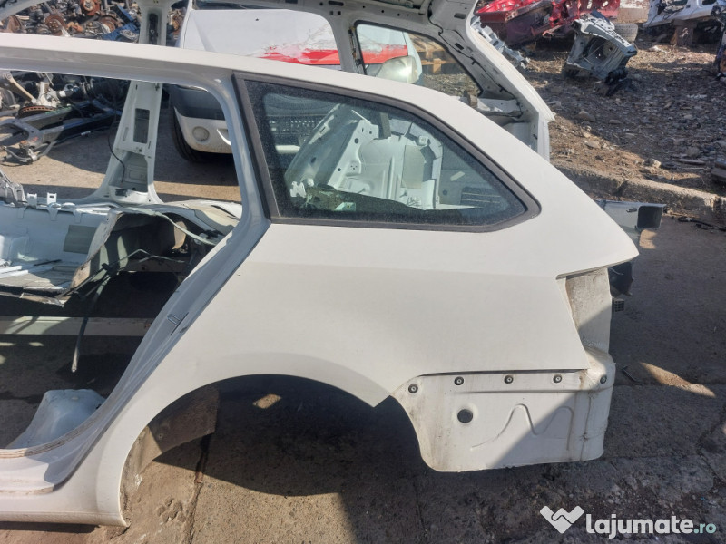 Aripa Stanga Spate Skoda Octavia 3 Break 1.6 Motorina 2016