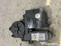 Motoras macara stanga fata Volkswagen Polo 1.2 Benzina 2001