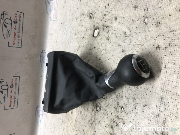 Nuca schimbator 6+1 trepte Audi A4 B8 - Motorina 2013