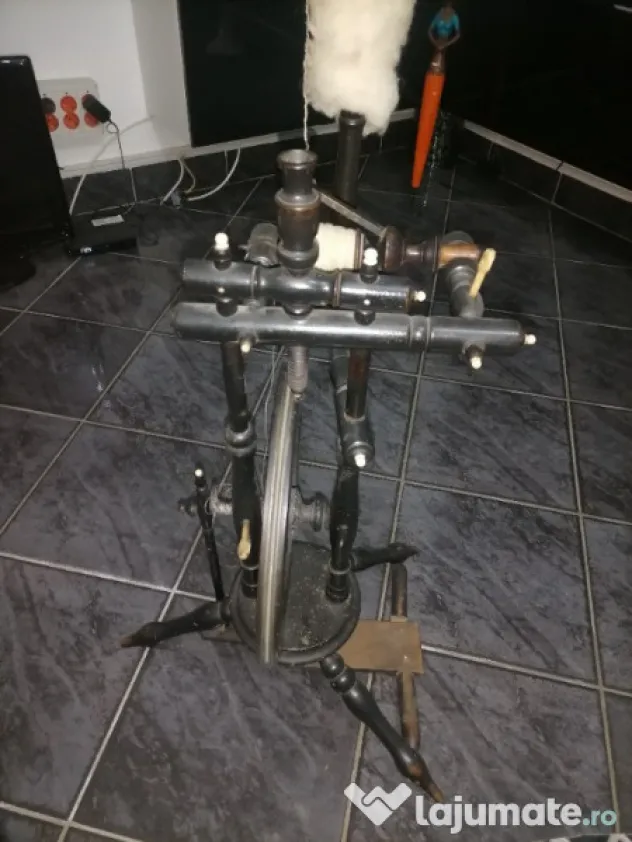 Roata tors vintage