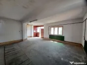 Casă, 500 mp, Muntele Găina. 600 E/lună (neg). Comisio... 