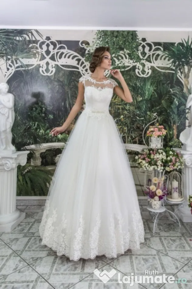 Rochie de mireasa model Ruth