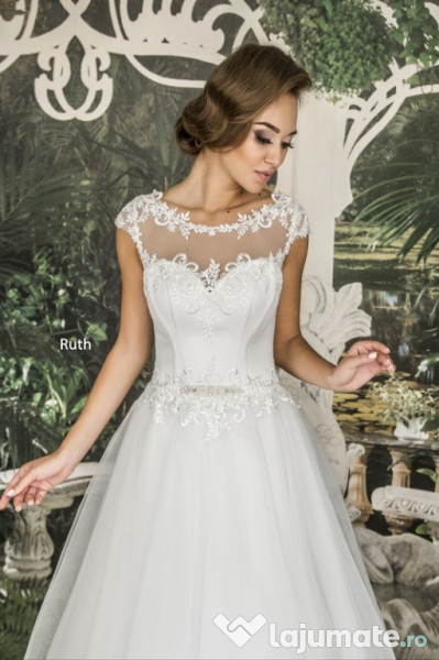 Rochie de mireasa model Ruth