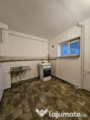 Ap 3 cam, Razboieni, cf 1, et 1, coaja, 72500 euro 
