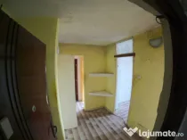 Oportunitate de Investiție: Apartament cu Două Camere deco