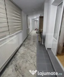 Apartament 3 camere, decomandat, ideal pentru spatiu comerci