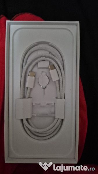 IPhone 17 portocaliu