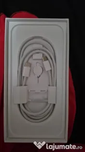 IPhone 17 portocaliu 