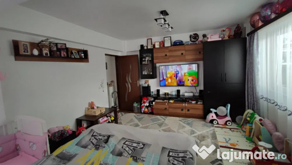 Apartament cu 2 Camere Decomandate - Bloc Nou - Zona Burdujeni